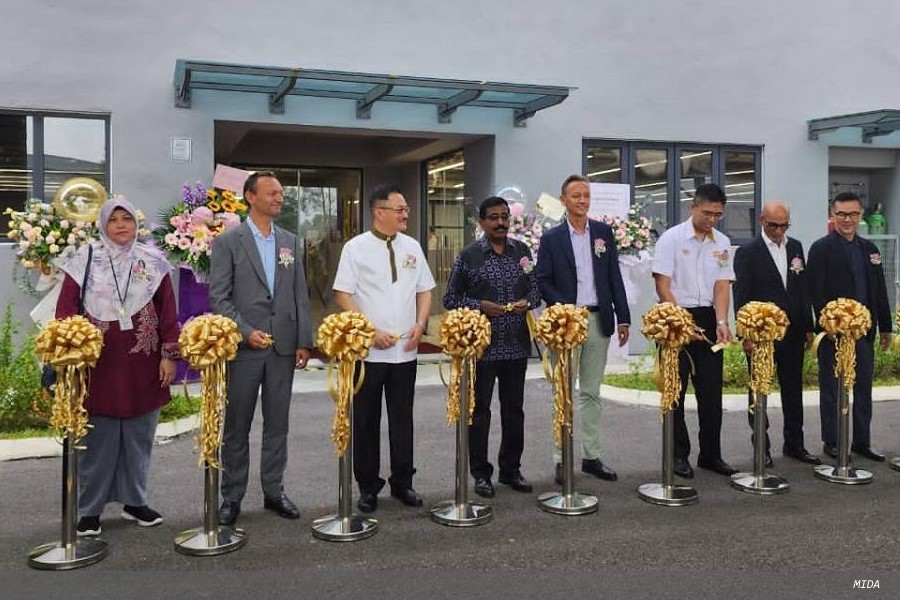 CPL Aromas cuts ribbon on Malaysia factory