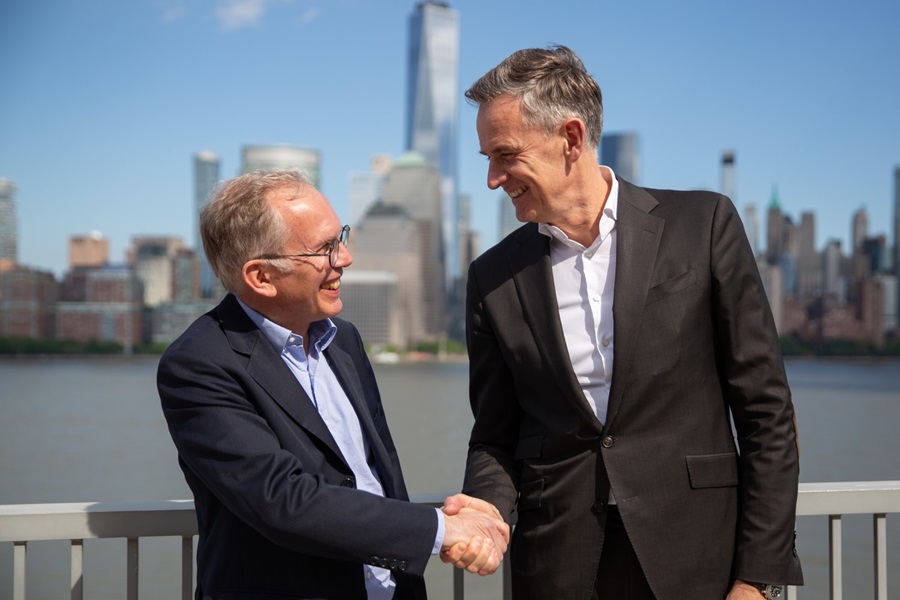 Amphistar, Kensing shake hands on US biosurfactants partnership