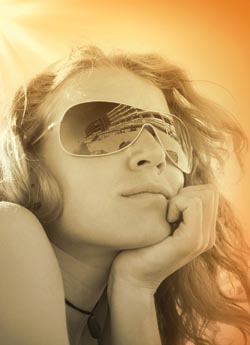 Formulating broad spectrum UV protection products